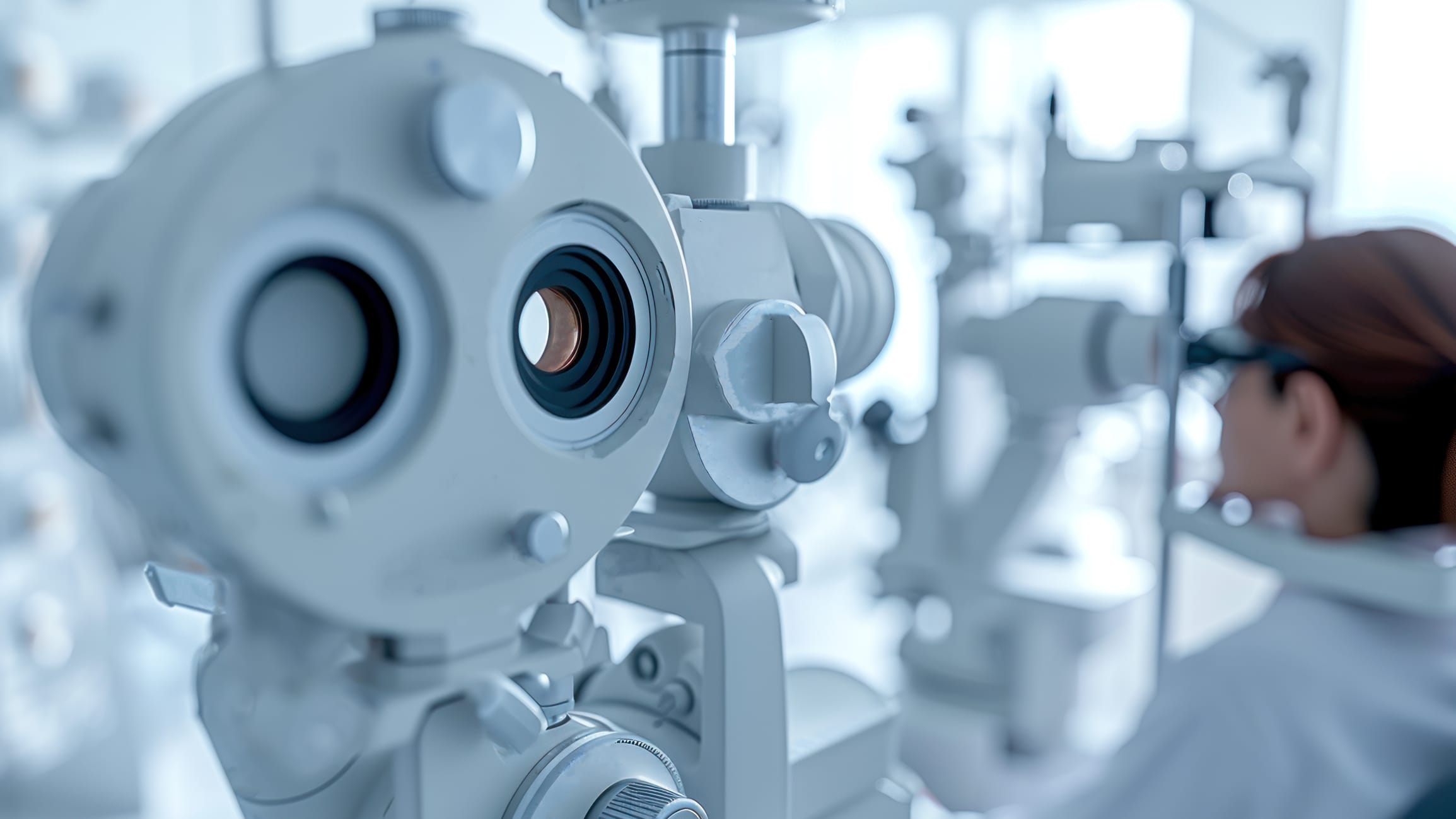 Refraction System Eye Exams: The Latest in Automated Refraction Systems - Optometry ...